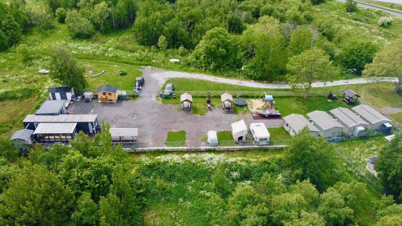 Pakri Poolsaare Matkaplats Hotel Paldiski Eksteriør billede