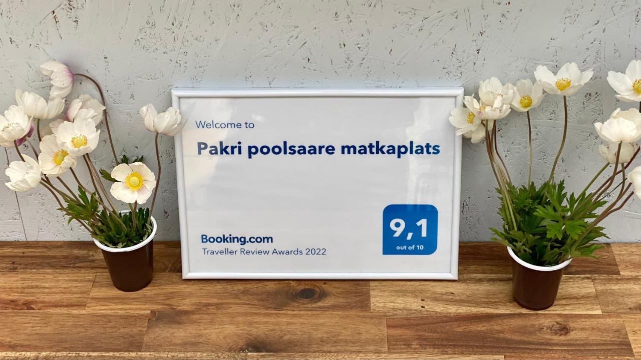 Pakri Poolsaare Matkaplats Hotel Paldiski Eksteriør billede